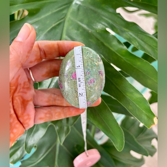 Ruby in Fuchsite from India - Picture 6 of 6